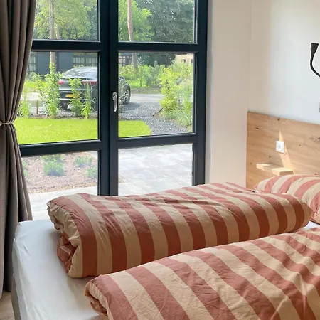 Cozy In Wenum-wiesel With Wifi 度假居